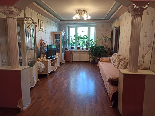 Продам двухкомнатную (2-комн.) квартиру, Отрадная ул, 18к1, Москва г