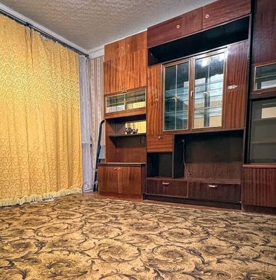 Продам однокомнатную (1-комн.) квартиру, Димитрова ул, 9, Майкоп г