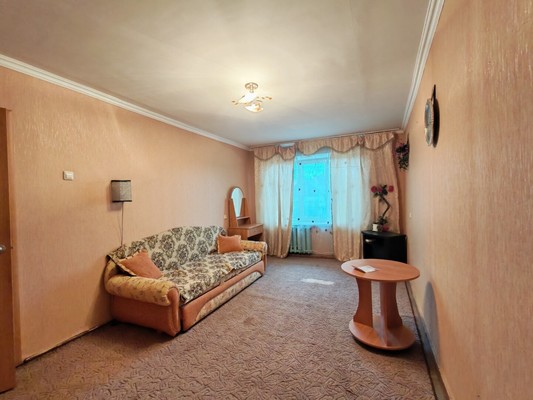 Продам однокомнатную (1-комн.) квартиру, Свободы ул, 417ка, Майкоп г