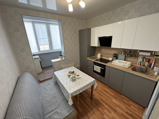 Продам двухкомнатную (2-комн.) квартиру, Юбилейная ул, 7кА, Подольск г