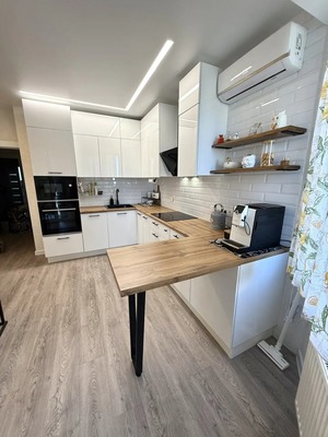 Продам двухкомнатную (2-комн.) квартиру, Супсехское ш, 4к1, Анапа г