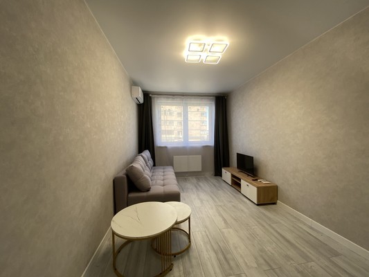 Сдам однокомнатную (1-комн.) квартиру, им. Адмирала Крузенштерна ул, 5к2, Краснодар г