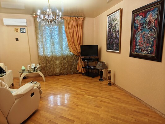 Продам трехкомнатную (3-комн.) квартиру, Южнобутовская ул, 69, Москва г