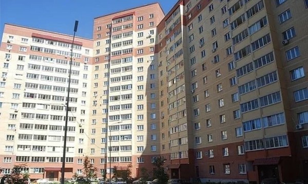 Продам двухкомнатную (2-комн.) квартиру, Чугунова ул, 43, Раменское г