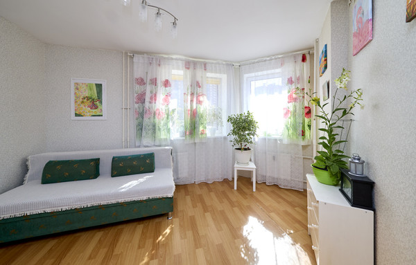 Продам однокомнатную (1-комн.) квартиру, Фёдора Абрамова ул, 15А, Парголово п