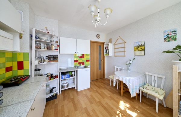 Продам однокомнатную (1-комн.) квартиру, Фёдора Абрамова ул, 15А, Парголово п