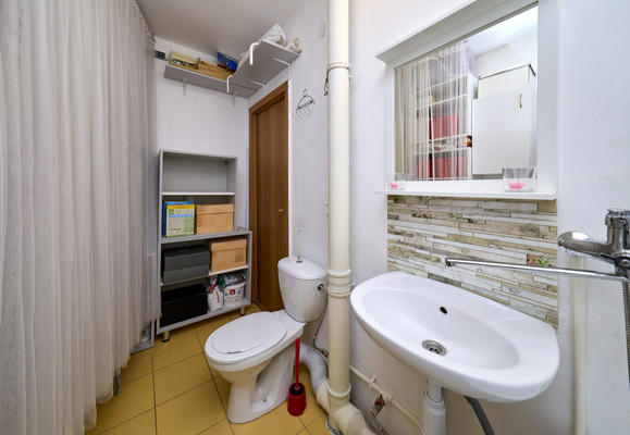 Продам однокомнатную (1-комн.) квартиру, Фёдора Абрамова ул, 15А, Парголово п