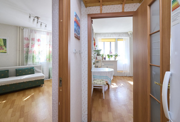 Продам однокомнатную (1-комн.) квартиру, Фёдора Абрамова ул, 15А, Парголово п