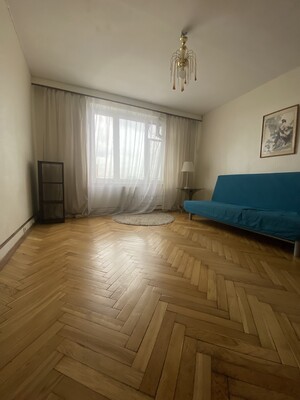 Продам однокомнатную (1-комн.) квартиру, Вятская ул, 16, Москва г