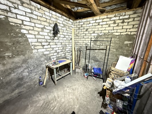 Продам торговое помещение 70 м2, Центральная ул, 15а, Хреновое с