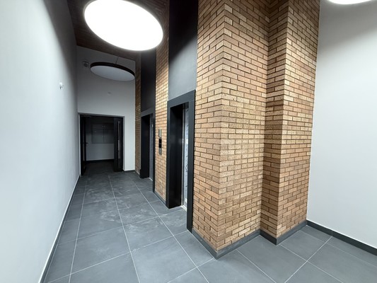 Продам однокомнатную (1-комн.) квартиру, Содружества б-р, 1, Воронеж г