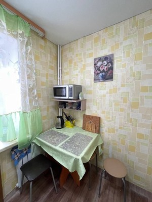 Продам однокомнатную (1-комн.) квартиру, Шаронова ул, 13ка, Ишим г