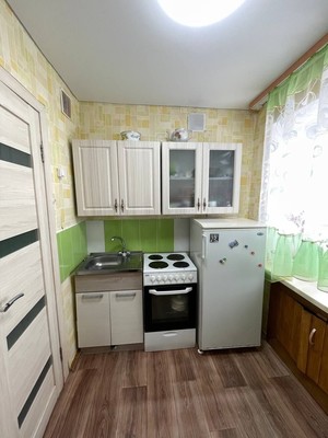 Продам однокомнатную (1-комн.) квартиру, Шаронова ул, 13ка, Ишим г