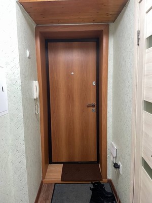 Продам однокомнатную (1-комн.) квартиру, Шаронова ул, 13ка, Ишим г