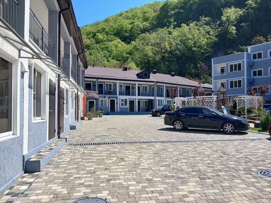 Продам однокомнатную (1-комн.) квартиру, Калараша ул, 80к1, Туапсе г