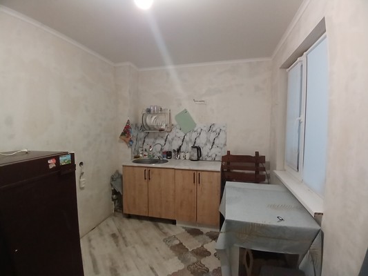 Продам однокомнатную (1-комн.) квартиру, Калараша ул, 80к1, Туапсе г