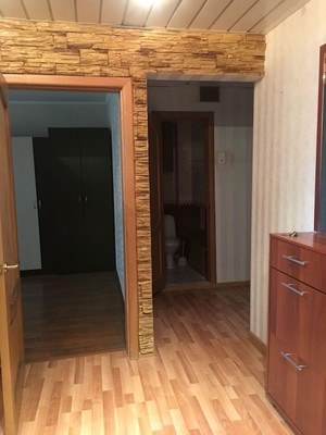 Продам трехкомнатную (3-комн.) квартиру, Подмосковная ул, 19, Островцы д