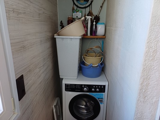 Продам трехкомнатную (3-комн.) квартиру, Новолучанская ул, 14, Великий Новгород г