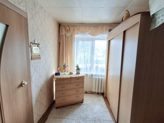 Продам двухкомнатную (2-комн.) квартиру, Романенко ул, 32, Миасс г