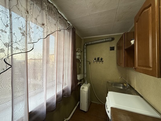 Продам однокомнатную (1-комн.) квартиру, Чапаева ул, 57, Чистенькое с