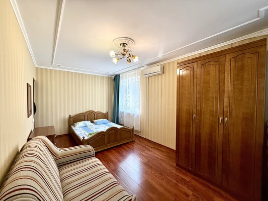 Продам однокомнатную (1-комн.) квартиру, Санаторная ул, 4, Гурзуф пгт