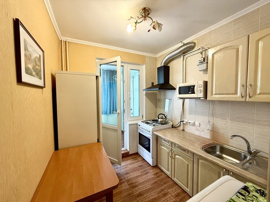 Продам однокомнатную (1-комн.) квартиру, Санаторная ул, 4, Гурзуф пгт