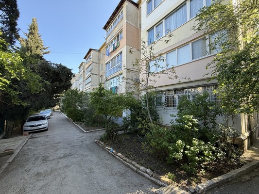 Продам однокомнатную (1-комн.) квартиру, Санаторная ул, 4, Гурзуф пгт