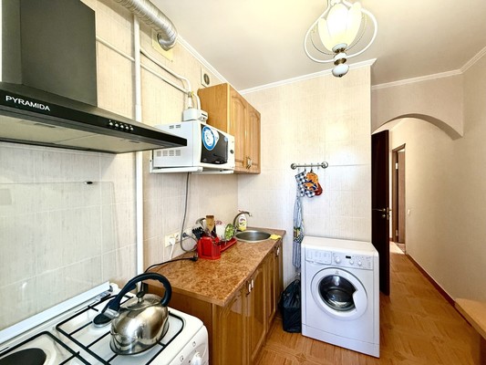 Продам однокомнатную (1-комн.) квартиру, Санаторная ул, 4, Гурзуф пгт