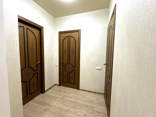 Продам двухкомнатную (2-комн.) квартиру, Камская ул, 29а, Симферополь г