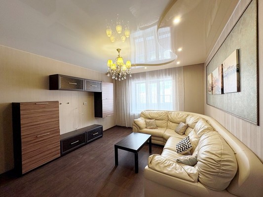 Продам трехкомнатную (3-комн.) квартиру, Красная ул, 19, Пенза г