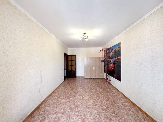 Продам трехкомнатную (3-комн.) квартиру, Красная ул, 19, Пенза г