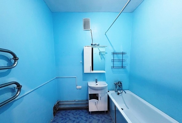 Продам трехкомнатную (3-комн.) квартиру, Красная ул, 19, Пенза г