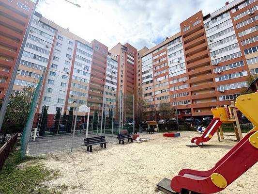 Продам трехкомнатную (3-комн.) квартиру, Красная ул, 19, Пенза г