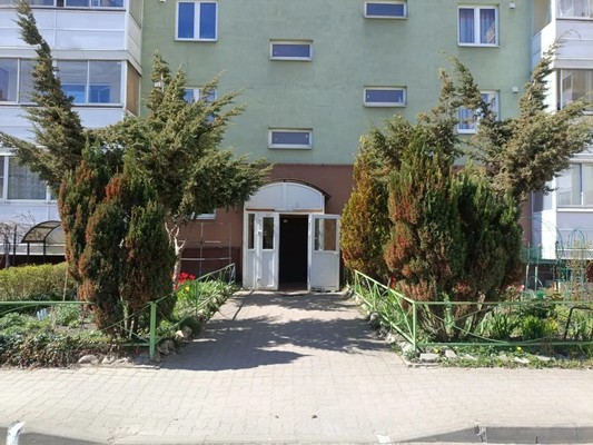 Продам однокомнатную (1-комн.) квартиру, Генерала Челнокова ул, 34, Калининград г
