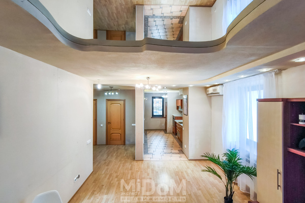 Продам однокомнатную (1-комн.) квартиру, Комсомольская ул, 10, Назия п. ж/д ст.