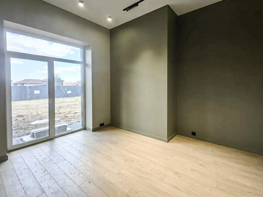 Продам коттедж, Троицкая ул, Москва г, 0 км от города