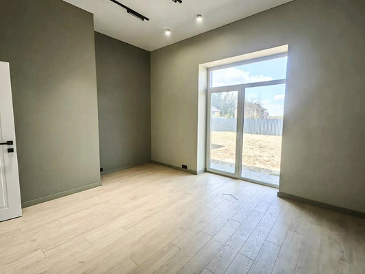 Продам коттедж, Троицкая ул, Москва г, 0 км от города