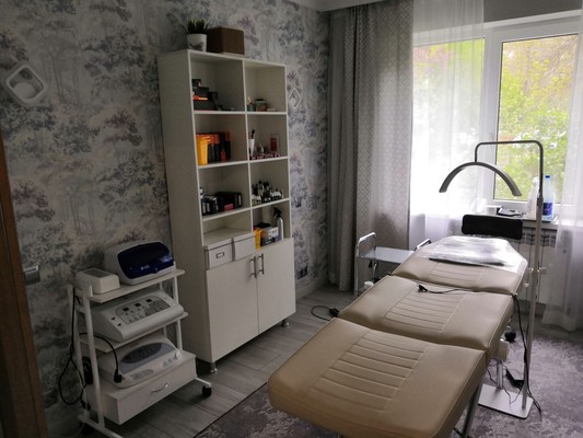 Продам трехкомнатную (3-комн.) квартиру, Леднева ул, 2, Новороссийск г