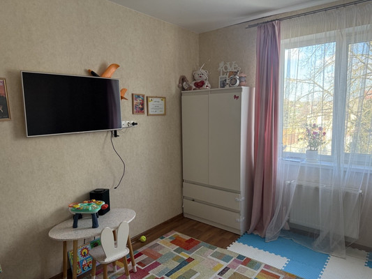 Продам двухкомнатную (2-комн.) квартиру, Чекистов ул, 22, Симферополь г