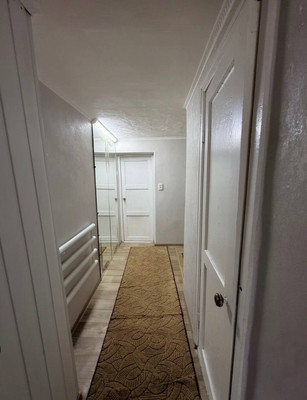 Продам однокомнатную (1-комн.) квартиру, Студенческая ул, 5, Симферополь г