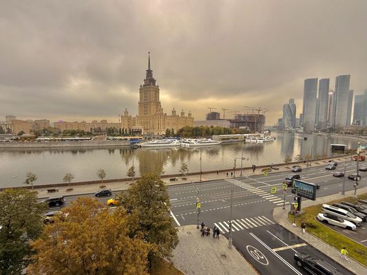Сдам трехкомнатную (3-комн.) квартиру, Краснопресненская наб, 2/1, Москва г