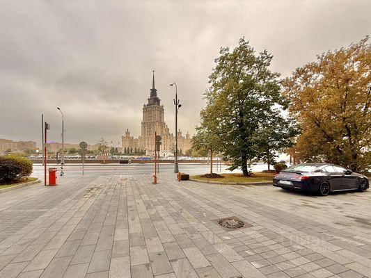 Сдам трехкомнатную (3-комн.) квартиру, Краснопресненская наб, 2/1, Москва г