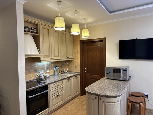 Продам трехкомнатную (3-комн.) квартиру, Еременко ул, 96/1, Ростов-на-Дону г