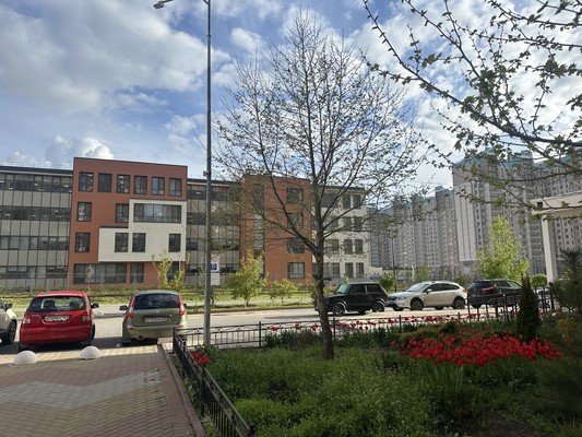 Продам трехкомнатную (3-комн.) квартиру, Еременко ул, 96/1, Ростов-на-Дону г