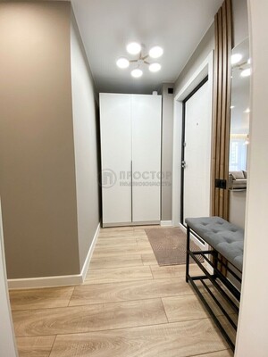 Продам однокомнатную (1-комн.) квартиру, Малахитовая ул, 13к1, Москва г