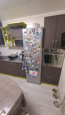 Продам трехкомнатную (3-комн.) квартиру, Лавриненко ул, 11к2, Москва г