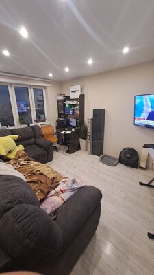 Продам трехкомнатную (3-комн.) квартиру, Лавриненко ул, 11к2, Москва г