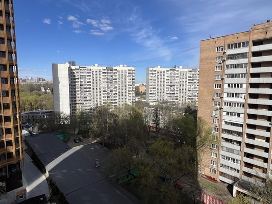 Продам двухкомнатную (2-комн.) квартиру, Сельскохозяйственная ул, 24Ак2, Москва г