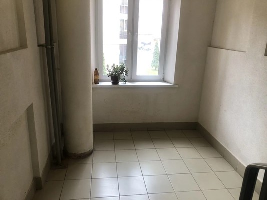 Продам однокомнатную (1-комн.) квартиру, Хохлова ул, 8, Гатчина г