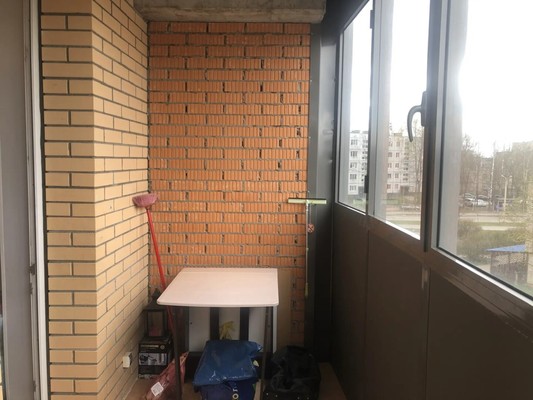 Продам однокомнатную (1-комн.) квартиру, Хохлова ул, 8, Гатчина г